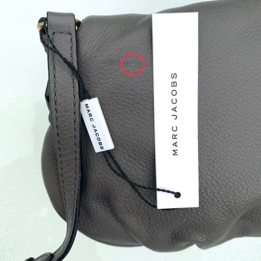 MARC JACOBS Gray Leather Crossbody Bag - Picture 9 of 11